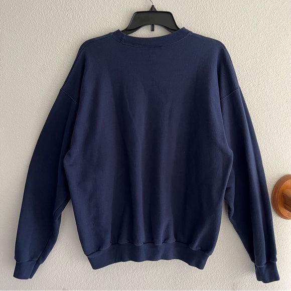 ⭐️SOLD⭐️ Disney The Original Walt Disney World Blue Crewneck Sweater Size L - Picture 3 of 4